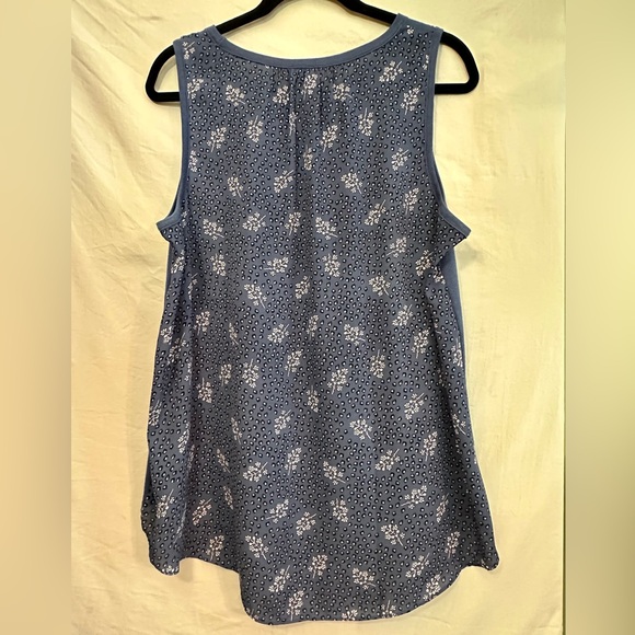 LOFT Blue Relaxed Sleeveless Tank Top - Picture 2 of 3